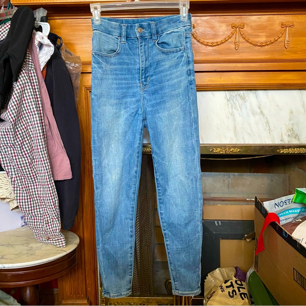 American Eagle crop skinny high rise jeans sz 2 👖